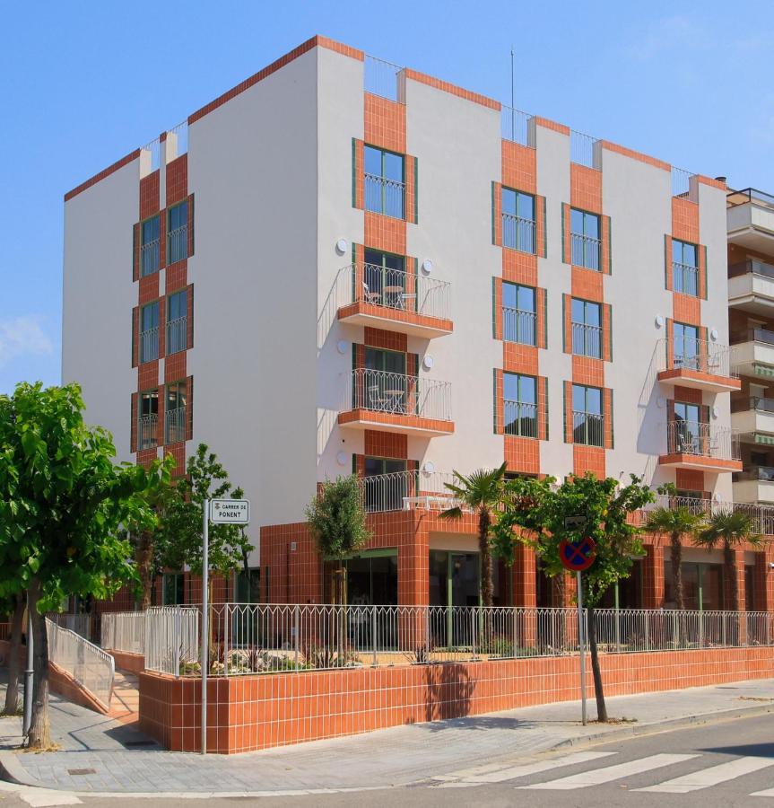 Terra Aurea Aparthotel Salou Eksteriør bilde
