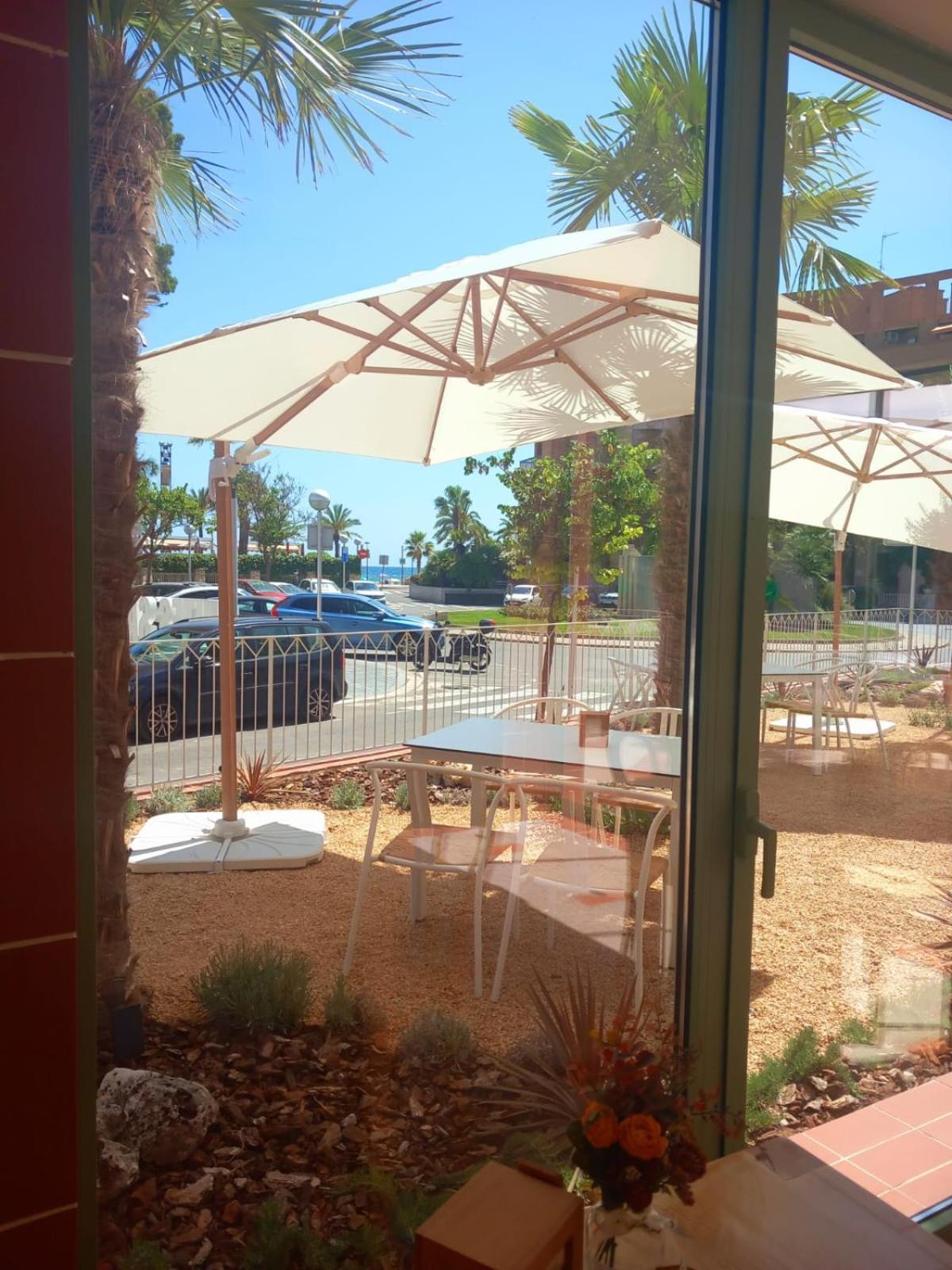 Terra Aurea Aparthotel Salou Eksteriør bilde